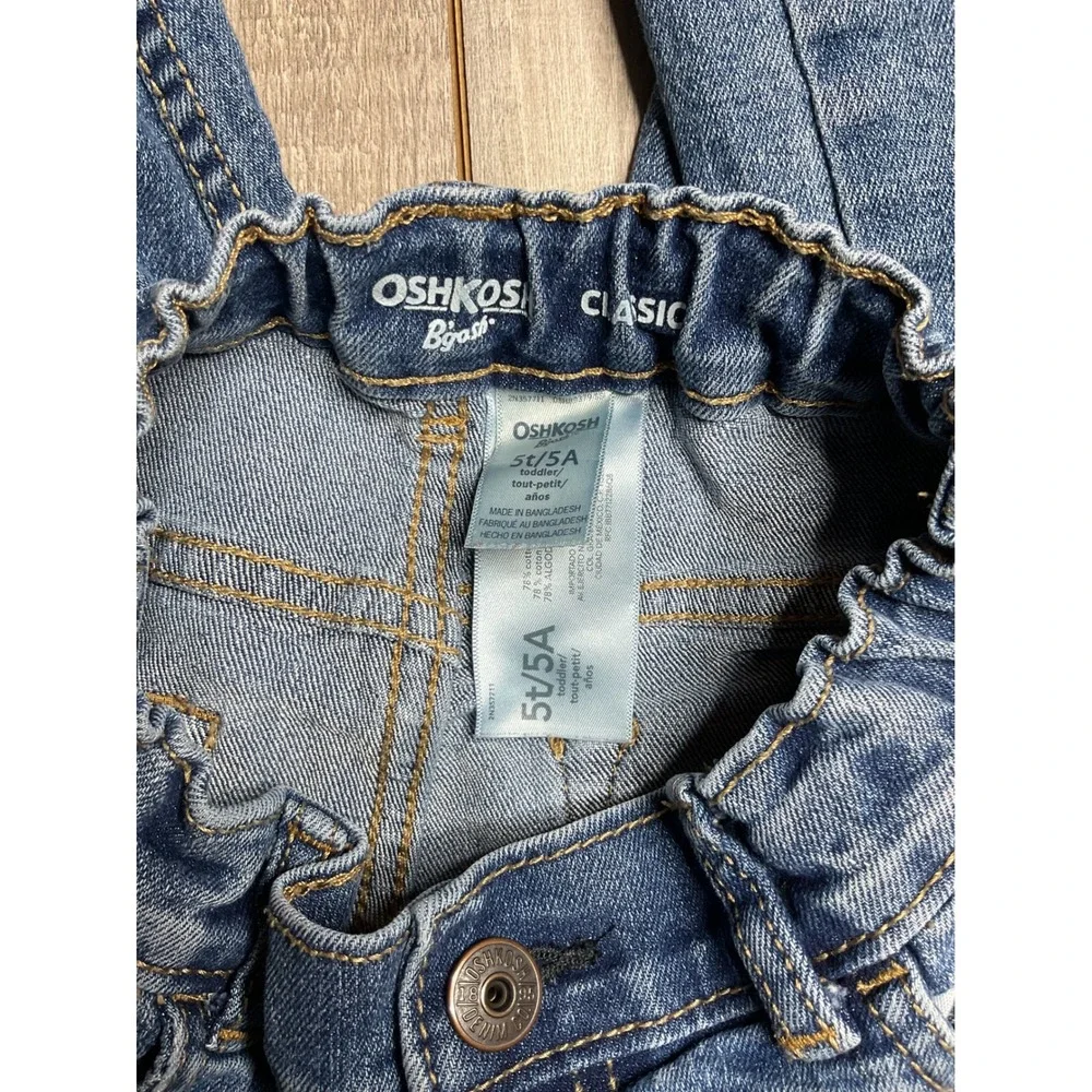 OshKosh Bgosh Boys 5T Classic Straight Jeans Medium Wash Adjustable Waist Denim